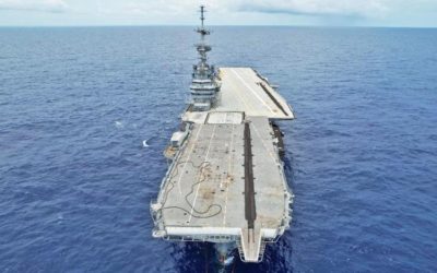 Le marin – Sabordage de l’ancien porte-avions « Foch » dans les eaux internationales
